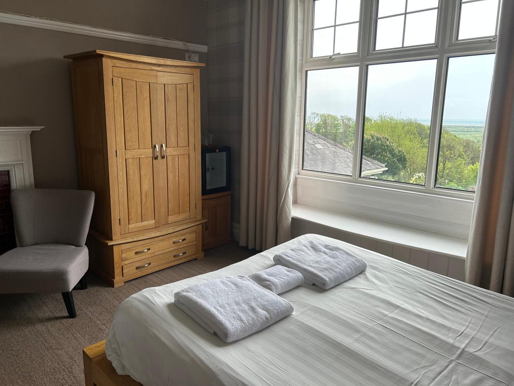 Broadway House Bed and Breakfast Laugharne Εξωτερικό φωτογραφία
